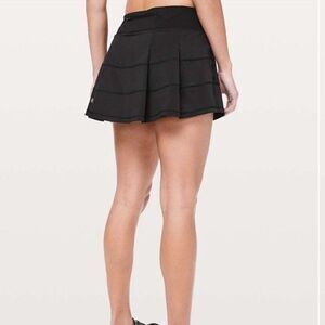 Lululemon Size 12 Pace Rival Skirt Black
